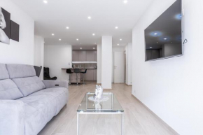 2 bedrooms with terrace 100 metres from the sea